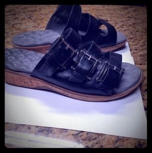 Women's Softwalk leather sandals